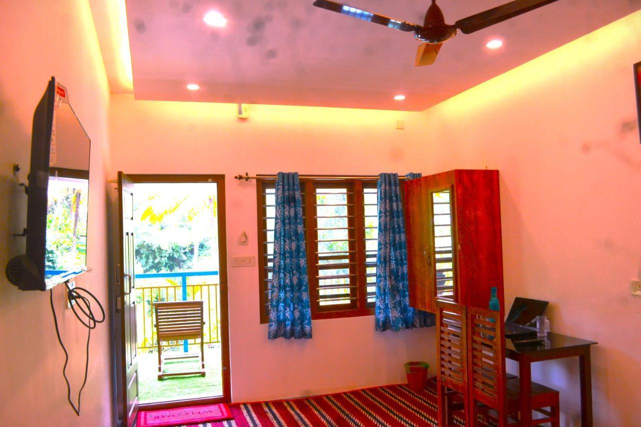 Arabian Nights Munnar Villa Ngoại thất bức ảnh