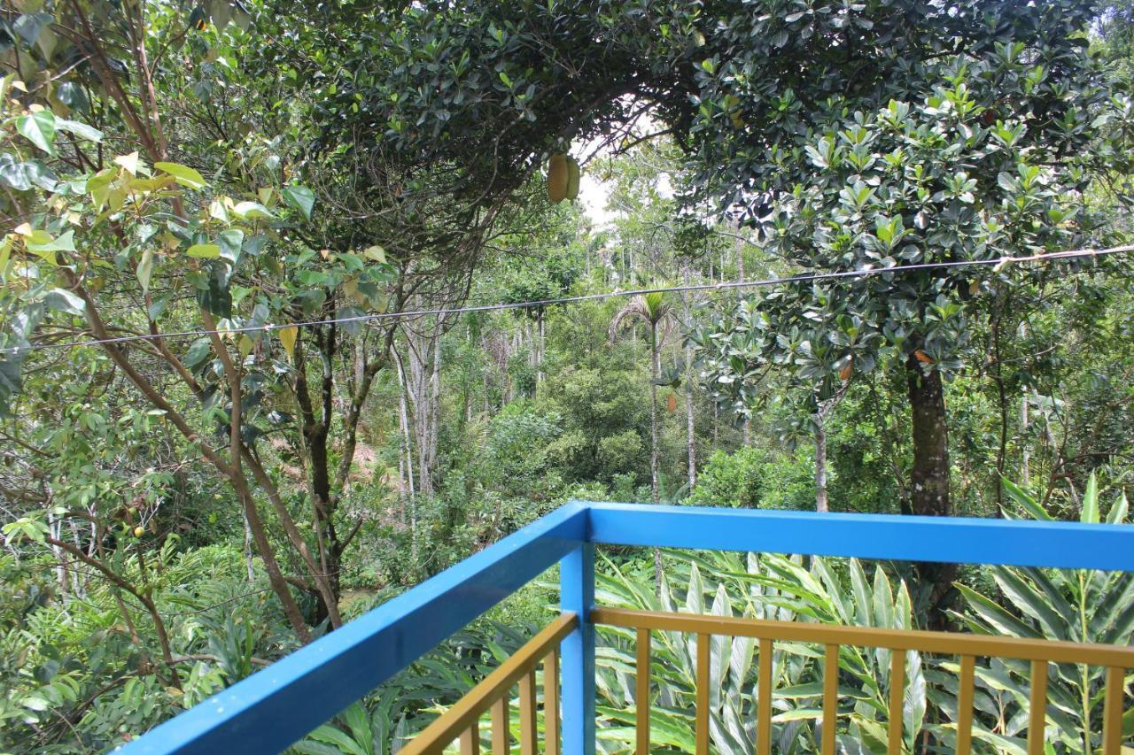 Arabian Nights Munnar Villa Ngoại thất bức ảnh