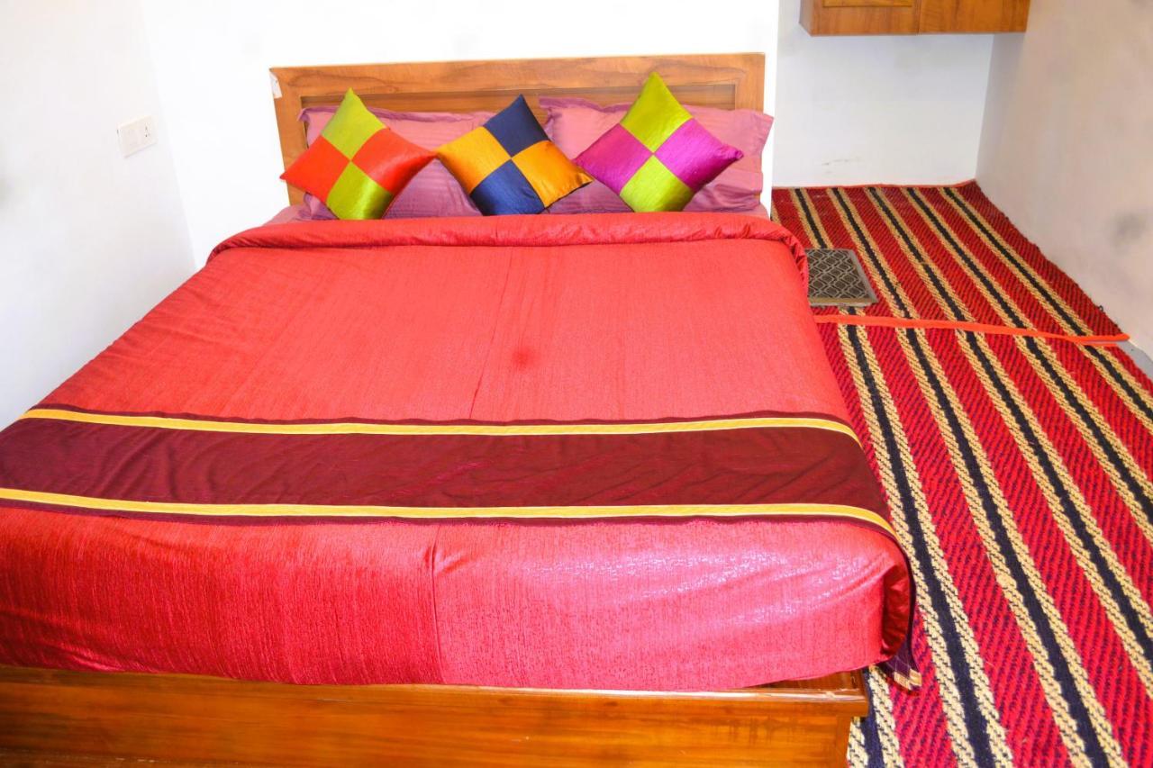 Arabian Nights Munnar Villa Ngoại thất bức ảnh