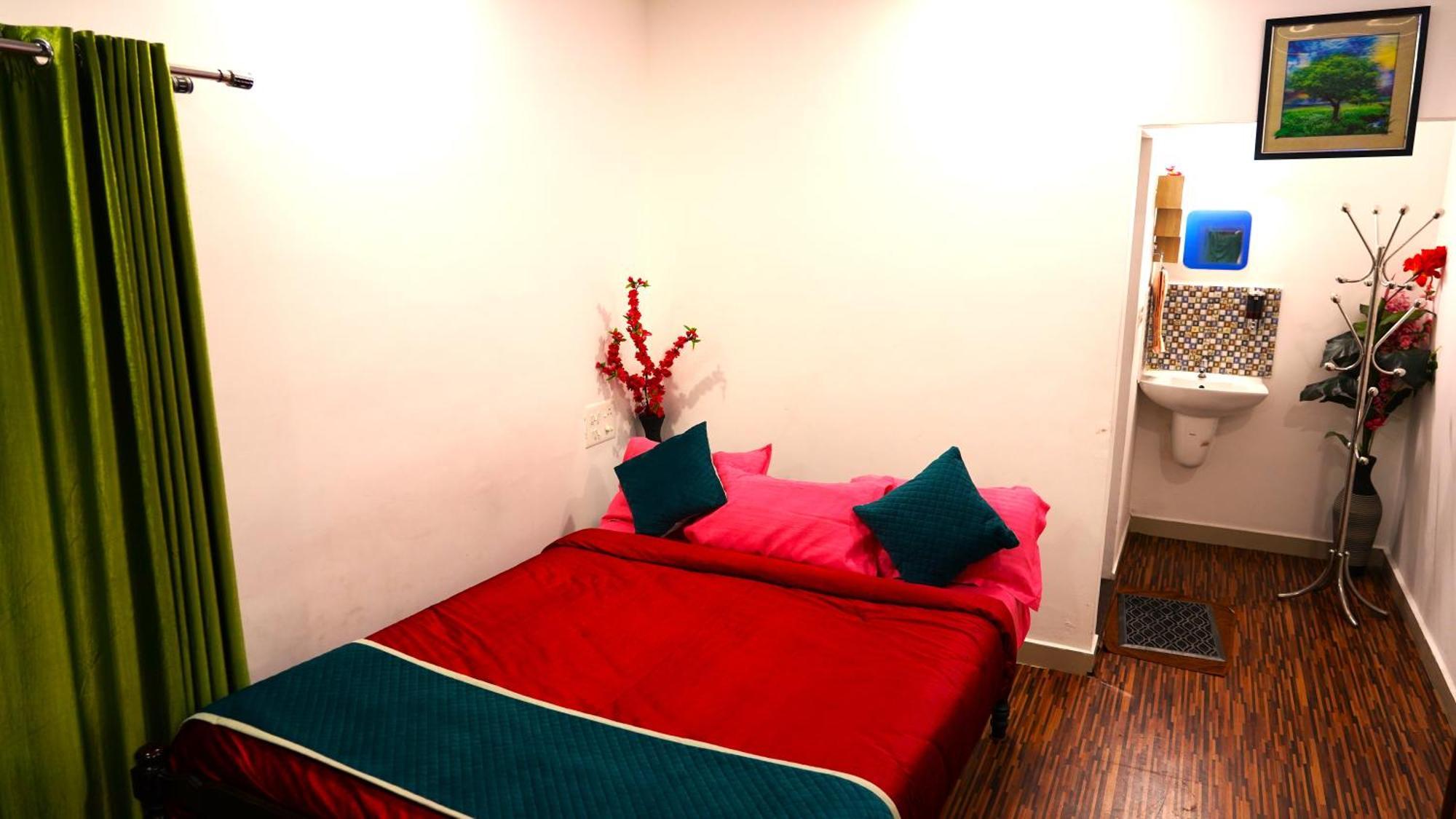 Arabian Nights Munnar Villa Ngoại thất bức ảnh