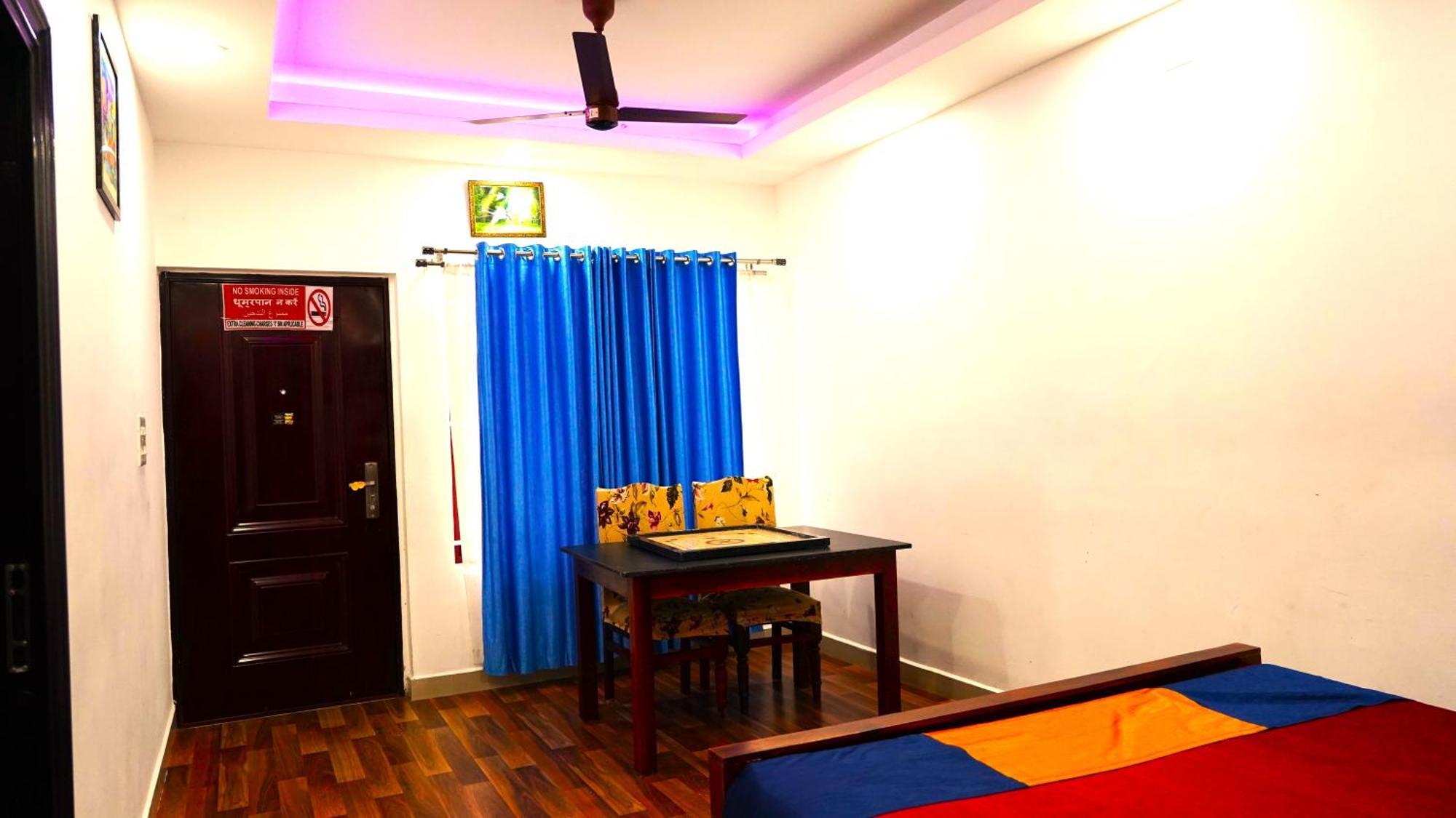 Arabian Nights Munnar Villa Ngoại thất bức ảnh